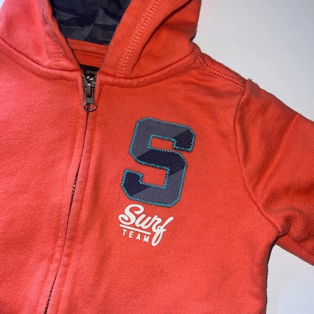 🛍Little BABIES OSHKOSH ZIP UP HOODIE  SIZE 18 MONTHS 🛍